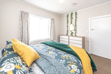 Photo of property in 13 Karaka Street, Castlecliff, Whanganui, 4501