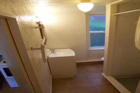 Photo of property in 327 Adelaide Road, Newtown, Wellington, 6021