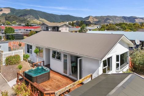 Photo of property in 20 Durham Street, Stoke, Nelson, 7011