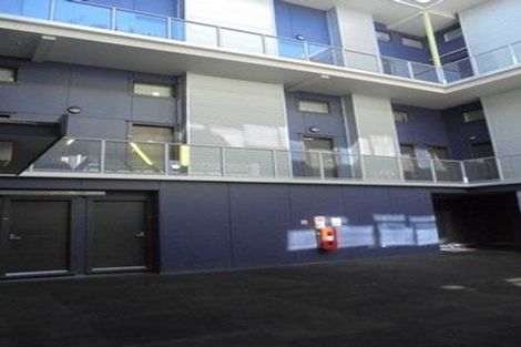 Photo of property in Urbane Apartments, 13/29 Webb Street, Mount Cook, Wellington, 6011