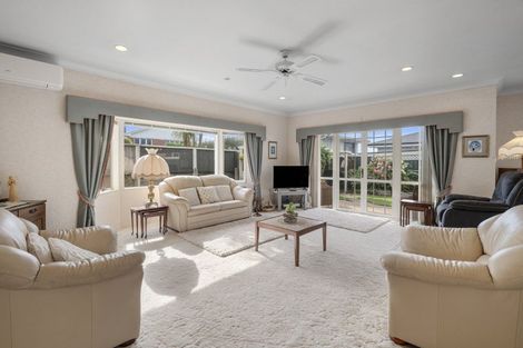 Photo of property in 216b Ngatai Road, Otumoetai, Tauranga, 3110