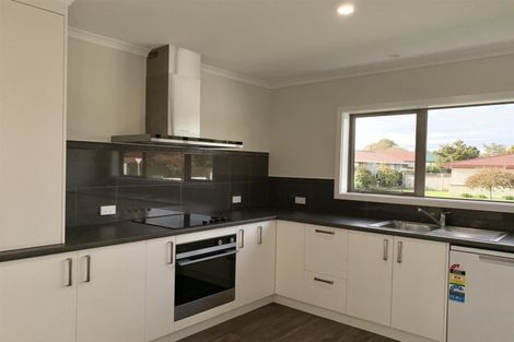 Photo of property in 1a Verona Place, Stratford, 4332