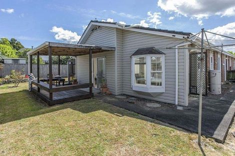 Photo of property in 2/5 Wanaka Place, Pakuranga Heights, Auckland, 2010