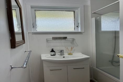 Photo of property in 9 Berkshire Grove, Cannons Creek, Porirua, 5024