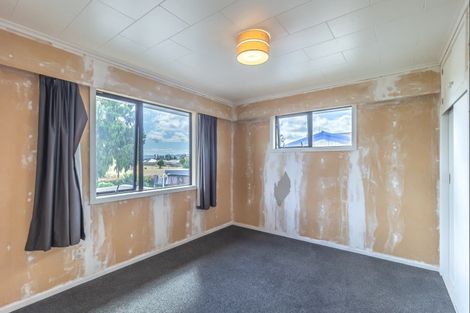 Photo of property in 75 Kennedy Drive, Levin, 5510