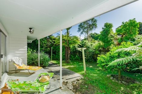 Photo of property in 21 Kohekohe Road, Waikanae, 5036