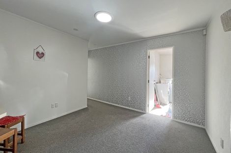 Photo of property in 1/25 Millhouse Drive, Northpark, Auckland, 2013