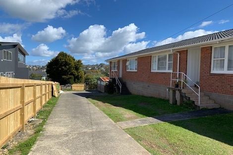 Photo of property in 1/165 Chivalry Road, Glenfield, Auckland, 0629