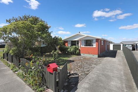 Photo of property in 15 Fergusson Street, Marton, 4710