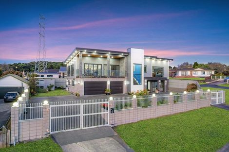 Photo of property in 1 Leven Lane, Totara Heights, Auckland, 2105