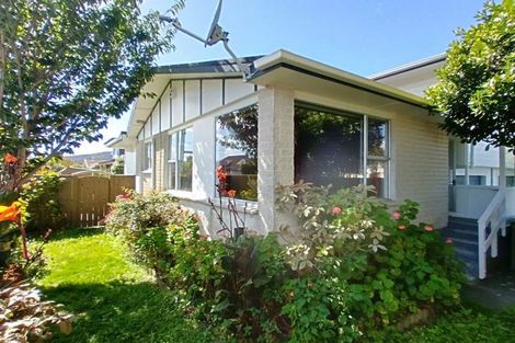 Photo of property in 1 Gordon Street, Avalon, Lower Hutt, 5011