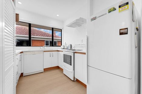 Photo of property in 1/13 Greers Road, Weymouth, Auckland, 2103