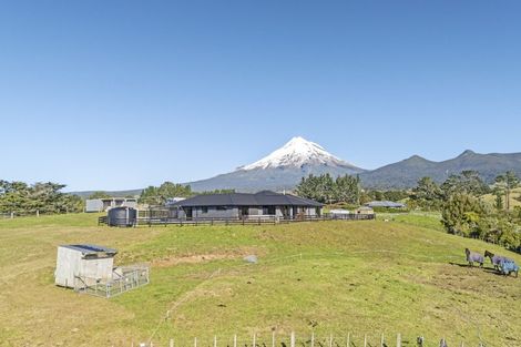 Photo of property in 188 Maude Road, Kaimiro, New Plymouth, 4371