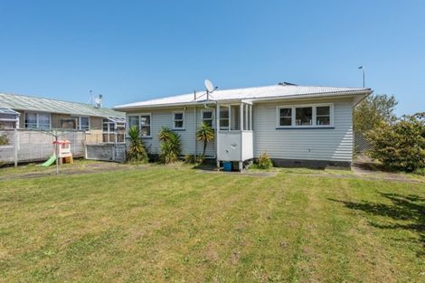 Photo of property in 64 Kapiti Road, Paraparaumu, 5032