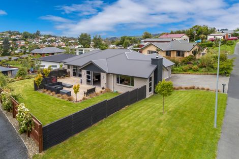 Photo of property in 9 Reeves Street, Green Island, Dunedin, 9018