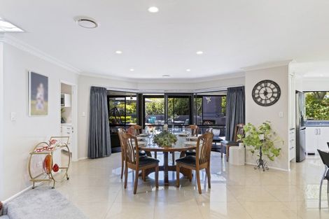 Photo of property in 1179 Devon Road, Bell Block, New Plymouth, 4373