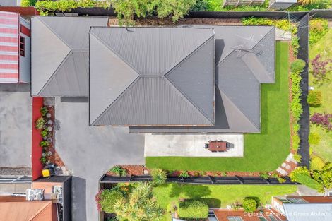 Photo of property in 3 Rosefield Lane, Northcote, Christchurch, 8052