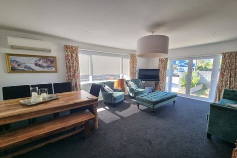 Photo of property in 33 Searells Road, Strowan, Christchurch, 8052