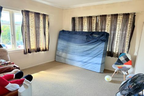 Photo of property in 90 Gardner Avenue, New Lynn, Auckland, 0600