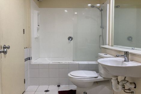Photo of property in Sirocco Apartments, 605/8u Church Street, Wellington Central, Wellington, 6011