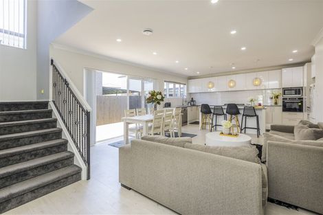 Photo of property in 11 Reding Street, Takanini, 2112