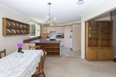 Photo of property in 9 Fraser Place, Rangiora, 7400