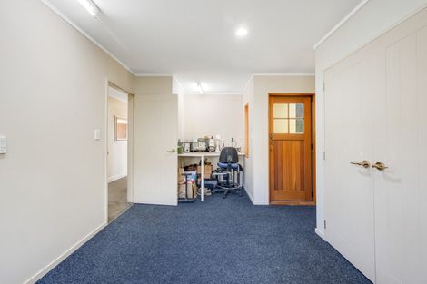 Photo of property in 49 Westerham Drive, Dannemora, Auckland, 2016