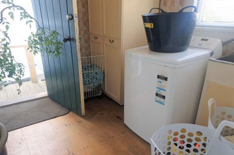 Photo of property in 2 King Street, Dannevirke, 4930