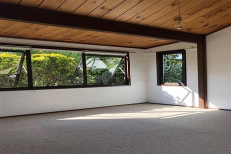 Photo of property in 2/124 Bucklands Beach Road, Bucklands Beach, Auckland, 2012
