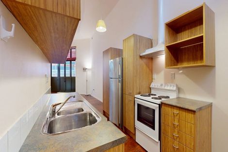 Photo of property in Courtenay Mews Apartments, 11/14 Alpha Street, Te Aro, Wellington, 6011