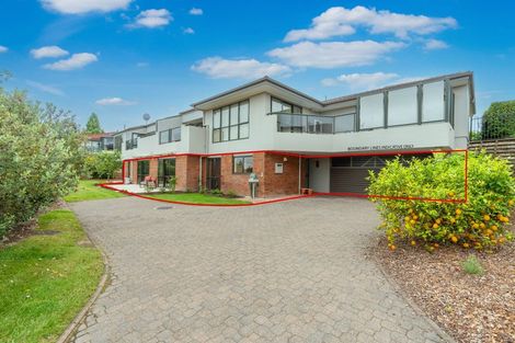 Photo of property in 61 Grosvenor Gardens, Flagstaff, Hamilton, 3210