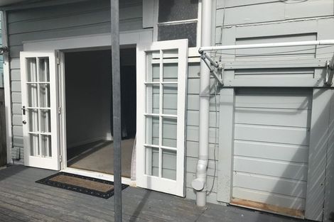 Photo of property in 125 Wallace Street, Mount Cook, Wellington, 6021