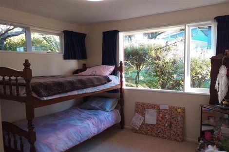 Photo of property in 38 Taupo Crescent, Plimmerton, Porirua, 5026