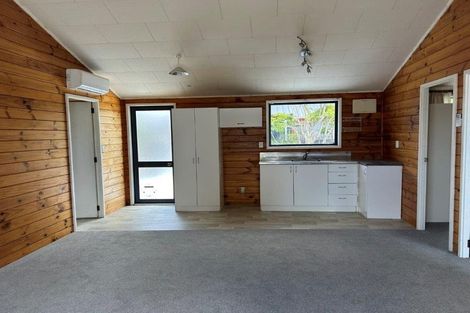 Photo of property in 40a Simpson Road, Papamoa Beach, Papamoa, 3118