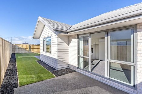 Photo of property in 12 Henshaw Street, Woodend, 7610