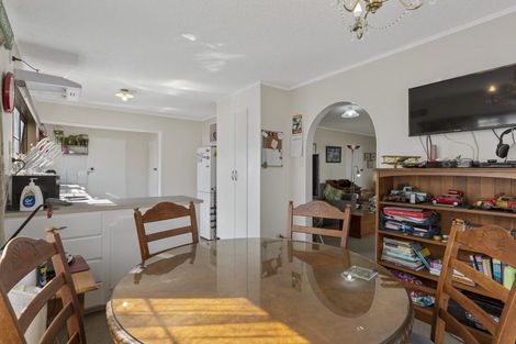 Photo of property in 84a Wilson Street, Hawera, 4610