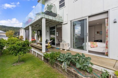 Photo of property in 202 Bond Street, Whangamata, 3620