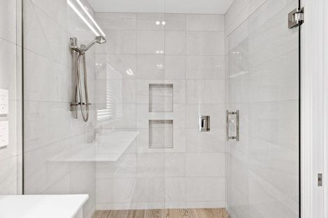 Photo of property in 7 Assisi Street, Mount Pleasant, Christchurch, 8081