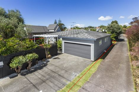Photo of property in 1/44 Nile Road, Milford, Auckland, 0620