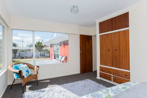 Photo of property in 27 Waingake Road, Manutuke, 4072