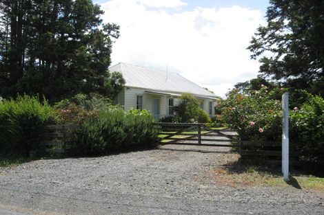 Photo of property in 2/140 Great South Road, Drury, 2113