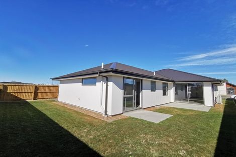 Photo of property in 19 Lewis Crescent, Rolleston, 7614