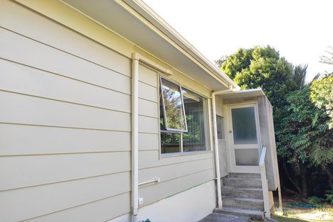 Photo of property in 2/19 Capilano Place, Glenfield, Auckland, 0629