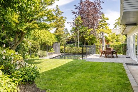 Photo of property in 27 Kopanga Road, Havelock North, 4130