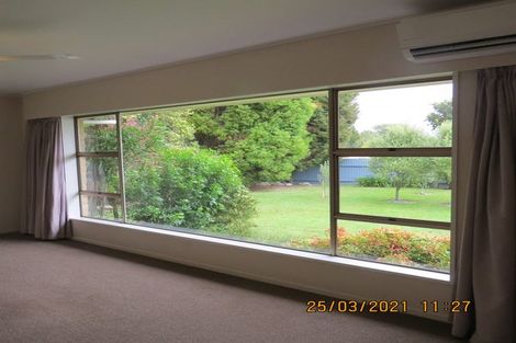 Photo of property in 26 Shanly Street, Waipawa, 4210