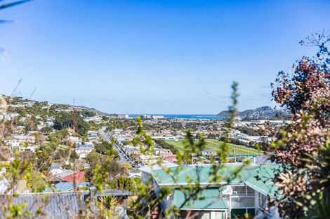 Photo of property in 151 Totara Road, Miramar, Wellington, 6022