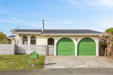 Photo of property in 19 Discovery Drive, Whitby, Porirua, 5024
