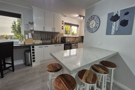 Photo of property in 16 Salmond Street, Halfway Bush, Dunedin, 9010