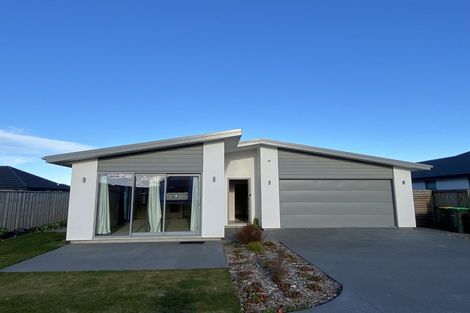 Photo of property in 14 Coney Place, Rolleston, 7614