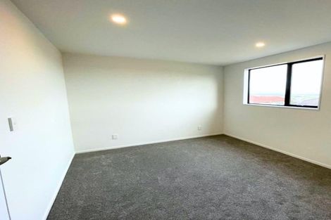 Photo of property in 6a Poruru Close, Papakura, 2110